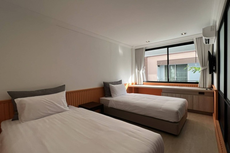 Superior Twin Room